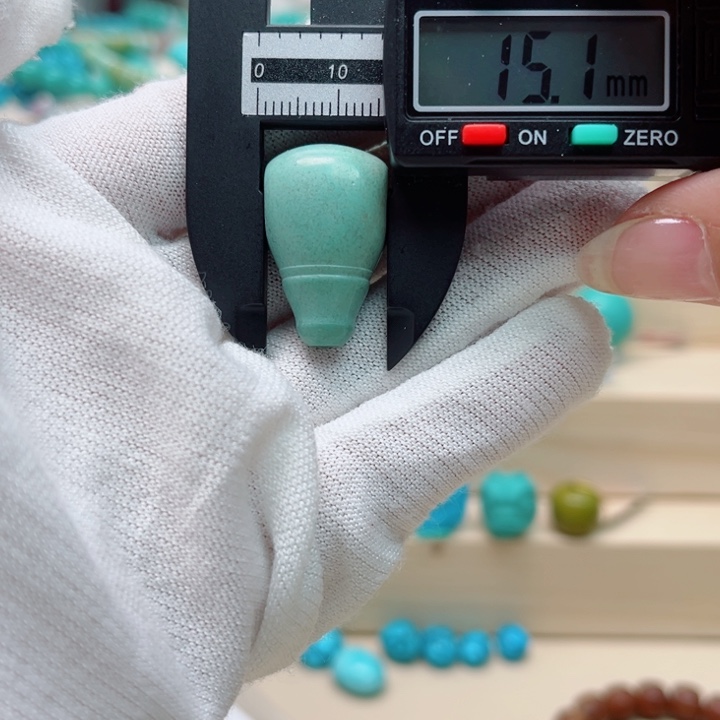 绿松石珠宝未镶嵌