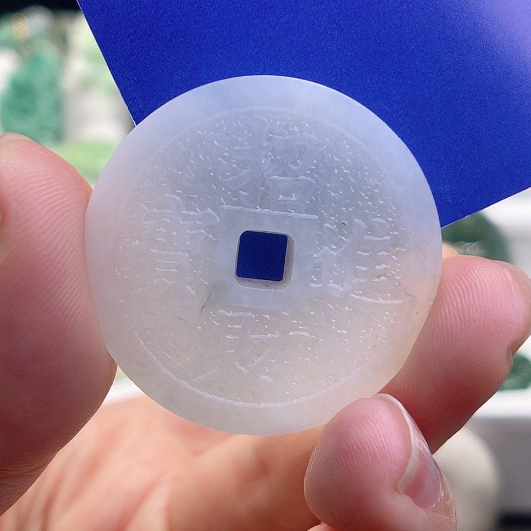 独山玉颈饰未镶嵌