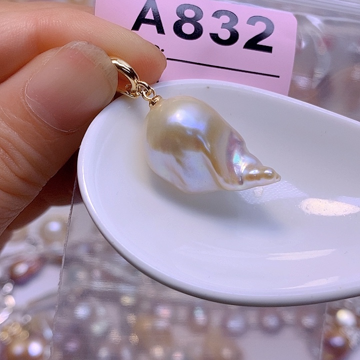 淡水珍珠未镶嵌颈饰