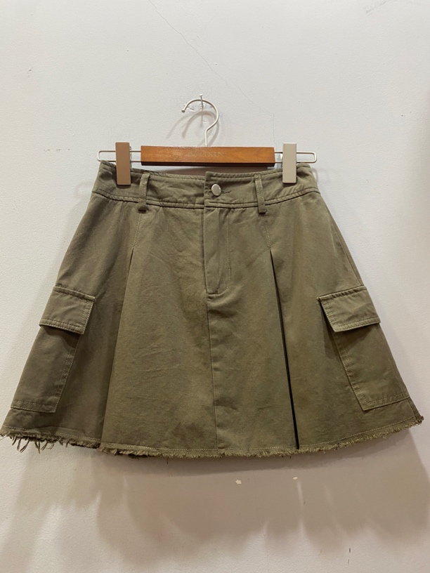麦寻新品QHSWP003春工装半身裙设计感褐色高腰口袋百褶裙显瘦短裙