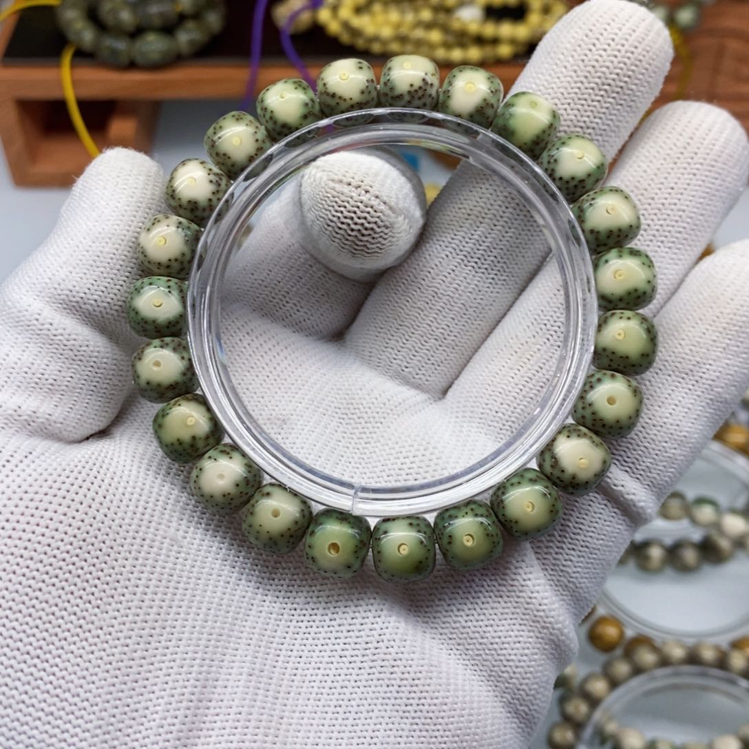 星月菩提吊坠?**风系边个月