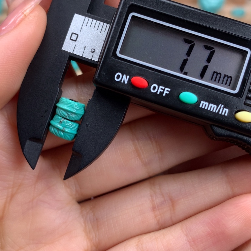 【闪购商品】绿松石雕刻174未镶嵌