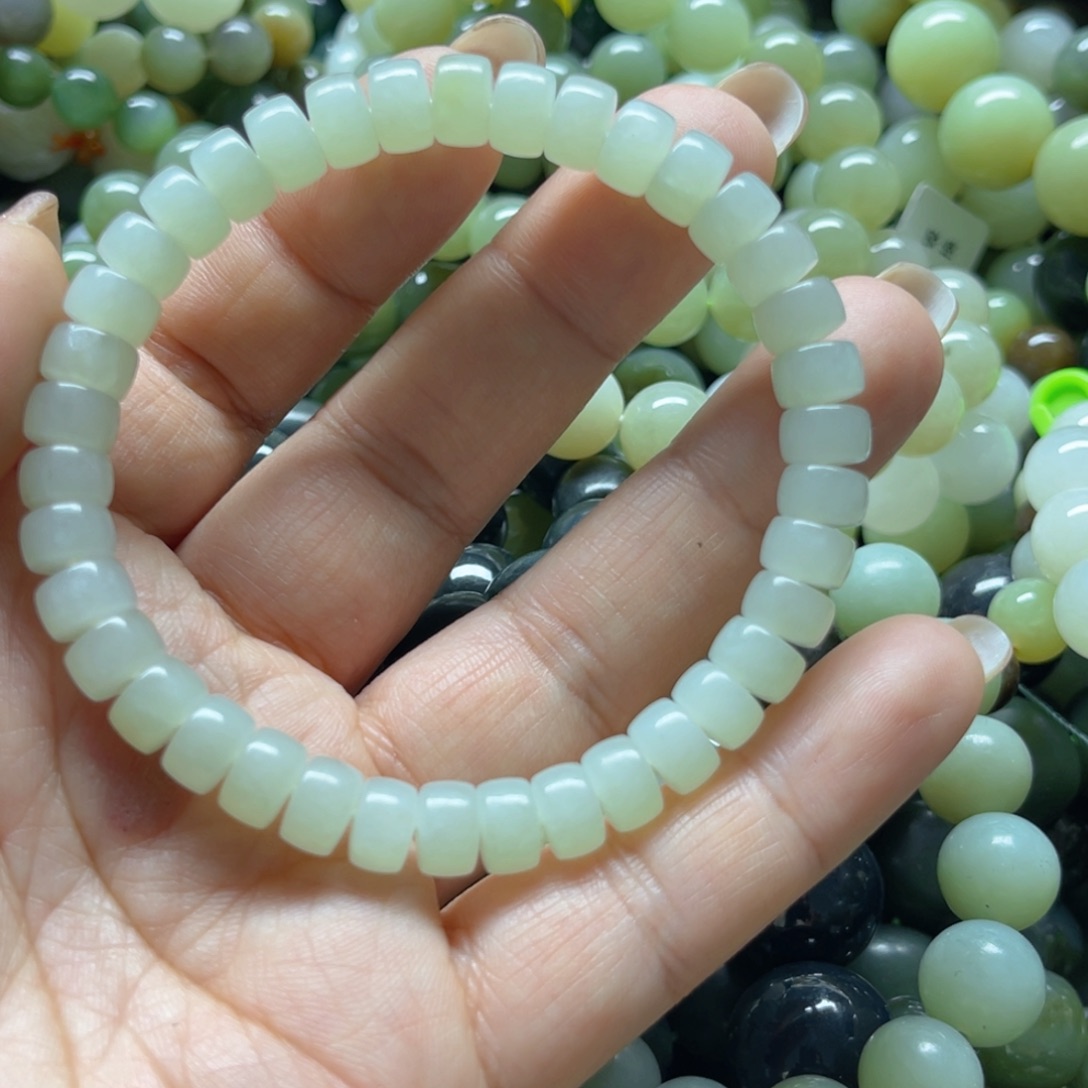 和田玉手链未镶嵌