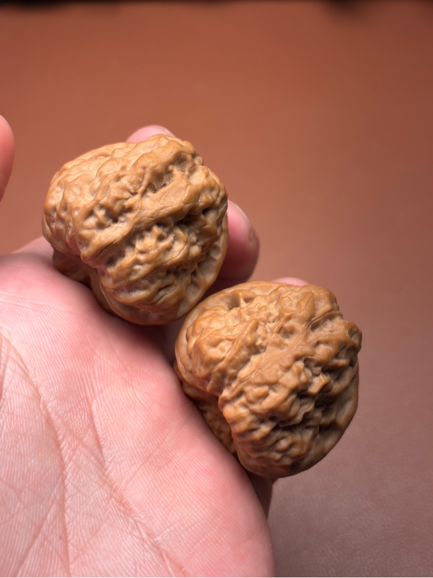 S1126 昌平蛤蟆头 石子骨质 八腿全蹬带开背 边34肚34高31 