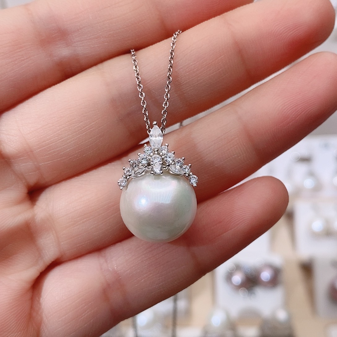 颈饰银S925镶嵌淡水珍珠