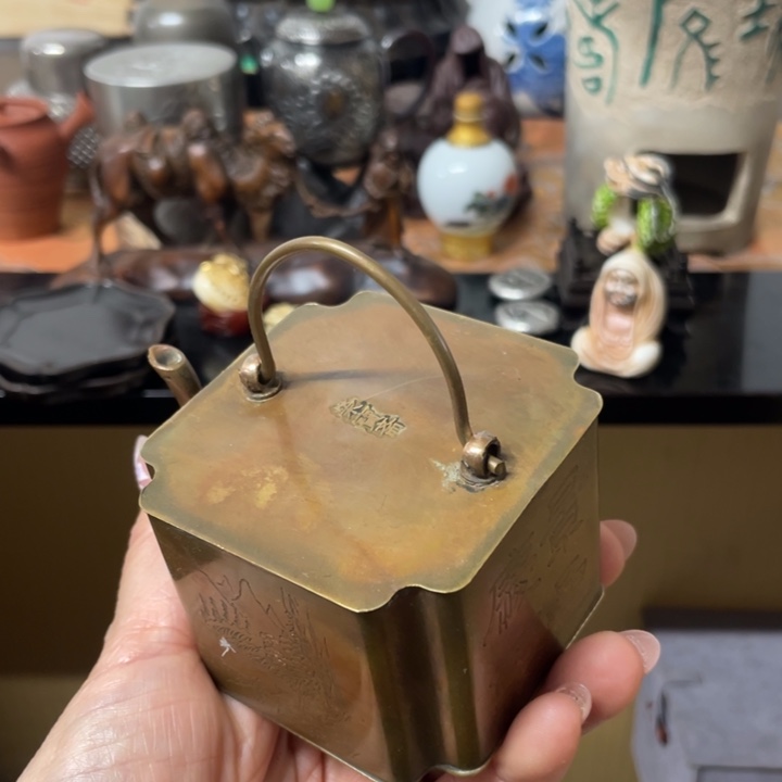 紫砂以蝼蚁之行展鸿鹄之志