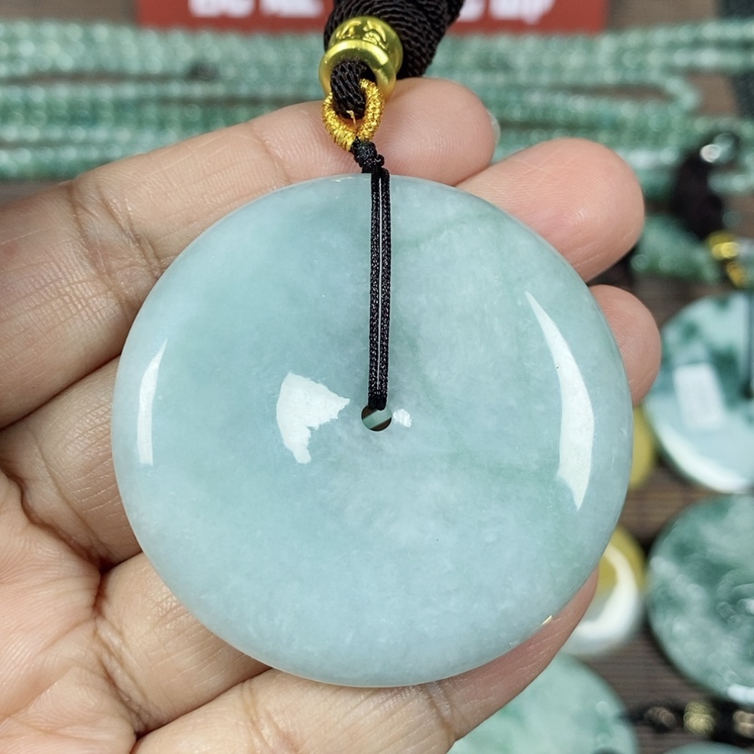 【闪购商品】翡翠颈饰未镶嵌玉吊坠翡翠玉大款平安扣