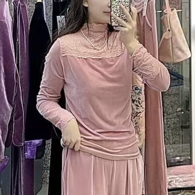 新款拼接蕾丝打底小衫（2925）