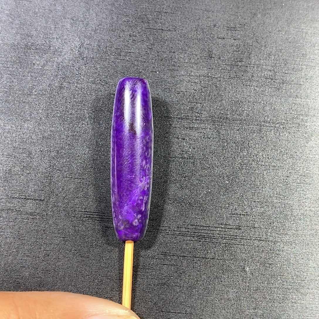 苏纪石（舒俱来）未镶嵌南非舒俱来皇家紫天珠