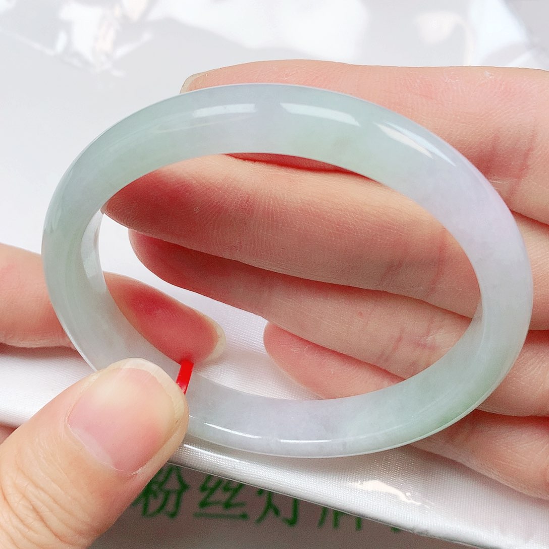 翡翠手镯未镶嵌抖音907