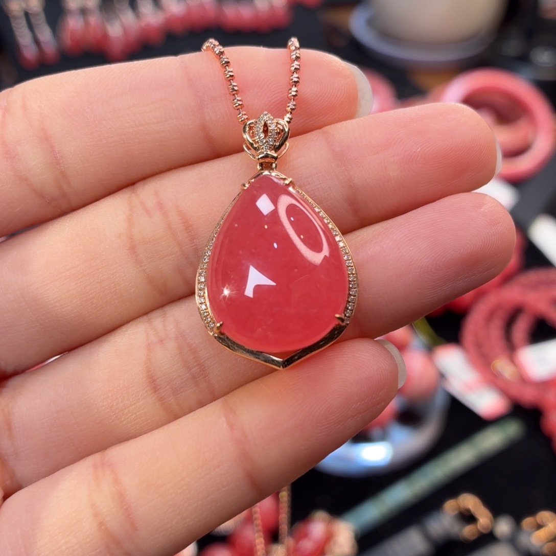 菱锰矿（红纹石）18K金镶嵌吊坠(不含链)