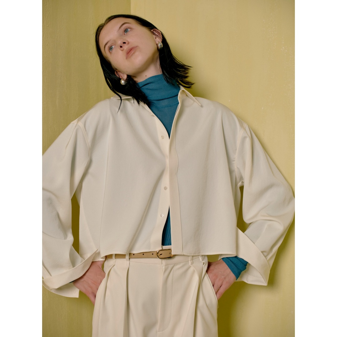 【MonTendre】 杂志款 M 气质缎面极简风百搭翻领衬衫女