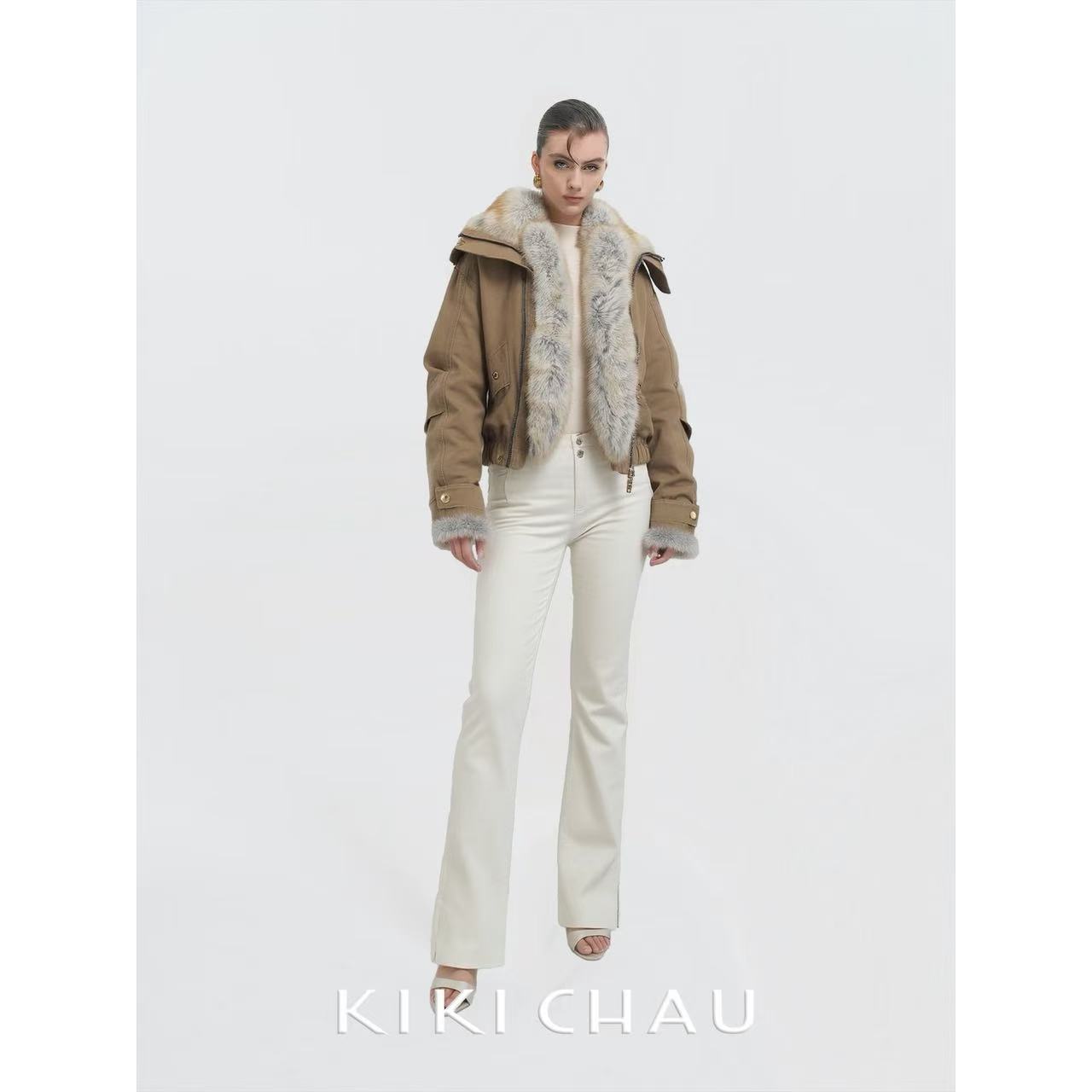 KIKI CHAU‘BALMORAL’进口皮草领90%鹅绒外套
