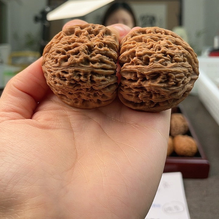 文玩核桃把件南疆42全品