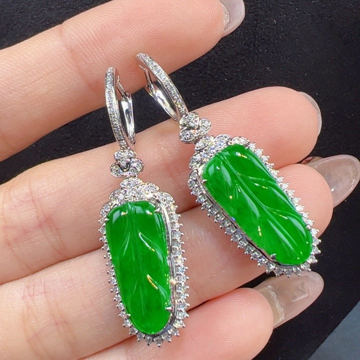 翡翠18K金镶嵌耳饰叶子