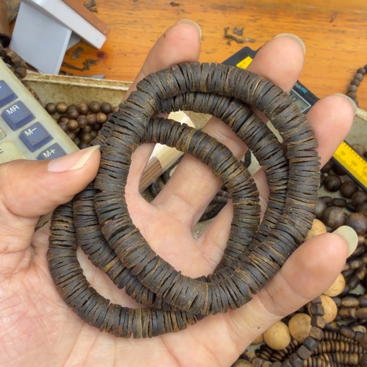 沉香沉香碎屑单圈沉水片珠11克多样性发一