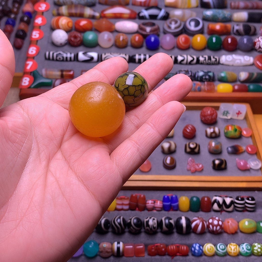 投***人玛瑙/玉髓未镶嵌颈饰