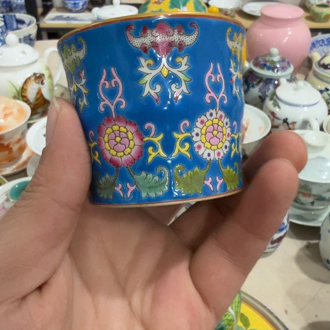 其他陶摆件的人多得让他们自己
