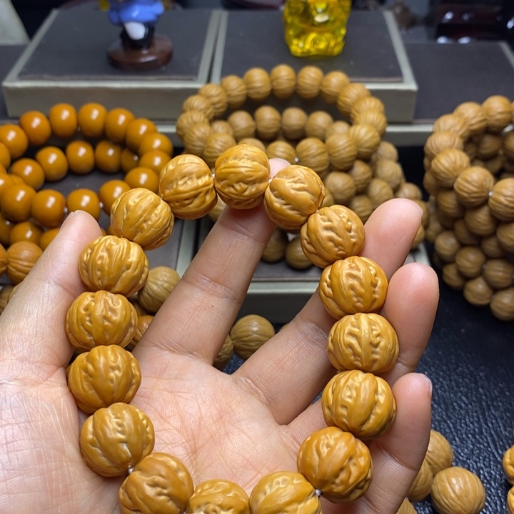 猴头核桃手串猴头