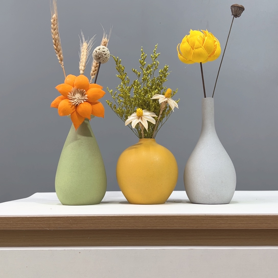 瓶花瓶带花高度20-30厘米左右