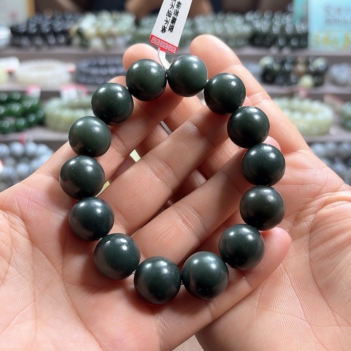 和田玉手链未镶嵌新疆沙枣青卡16