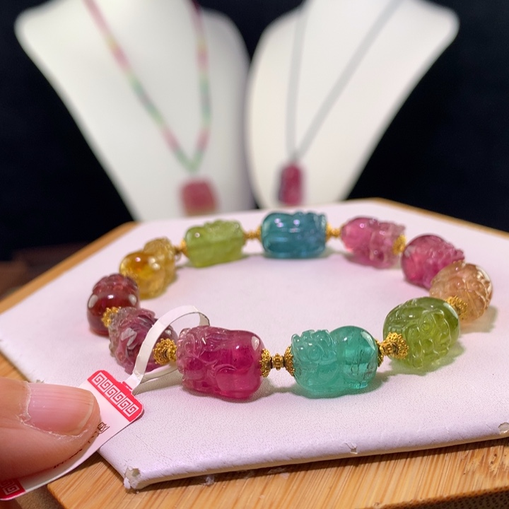 双色碧玺手链未镶嵌