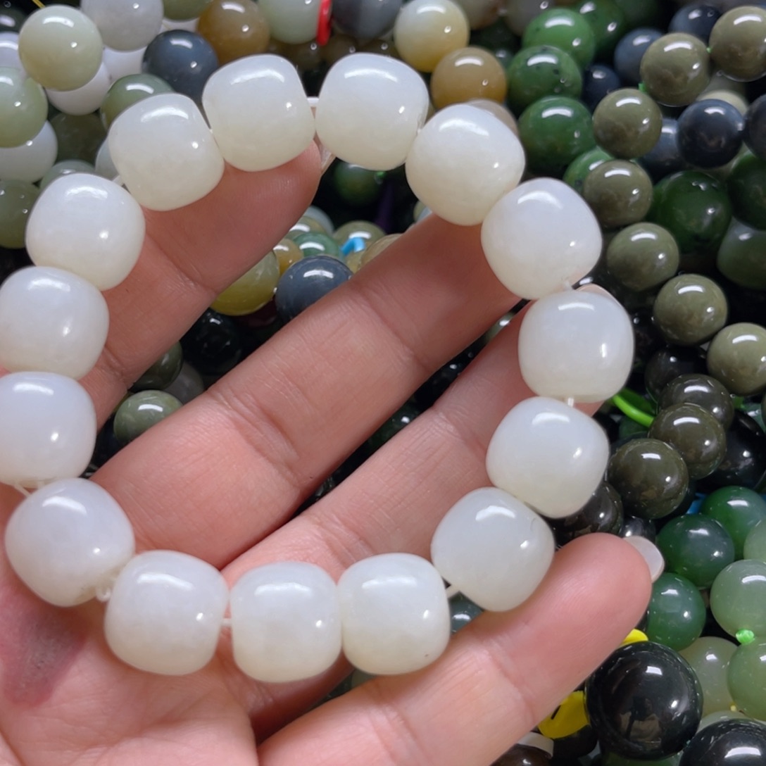 和田玉手链未镶嵌