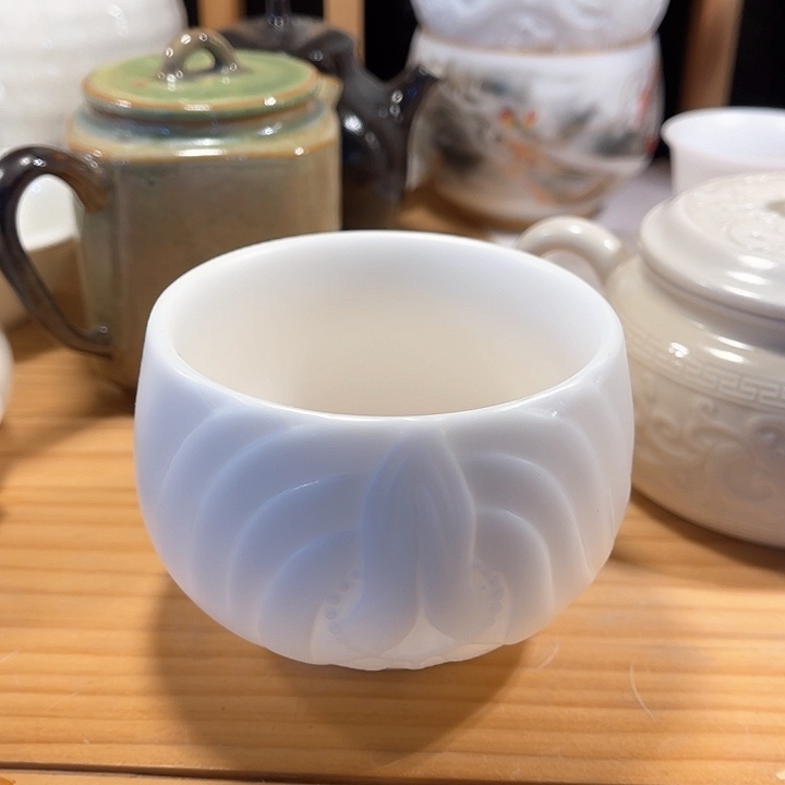 福利待遇多多哦哦哦