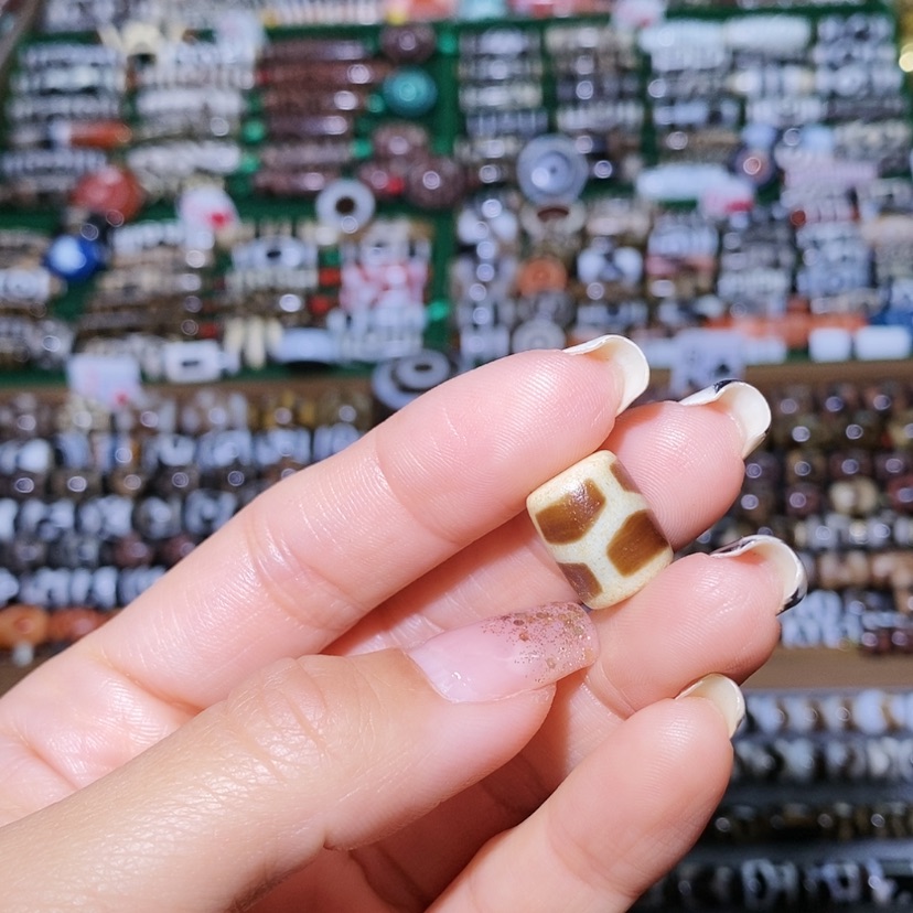 【闪购商品】玛瑙/玉髓散珠