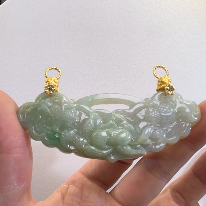 翡翠吊坠(赠链)未镶嵌代编织