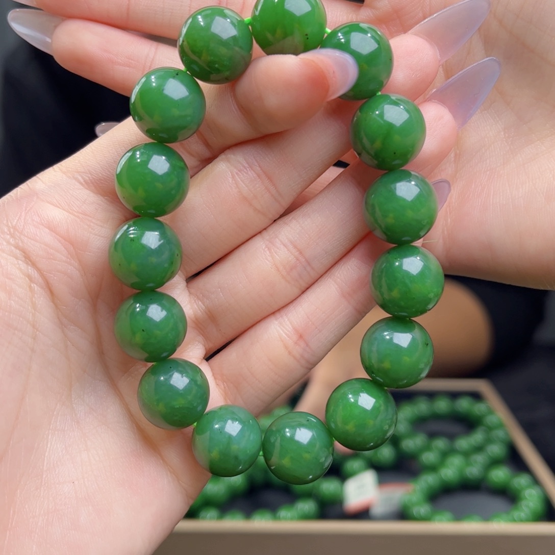 和田玉未镶嵌手链天然和田玉俄碧阳绿14