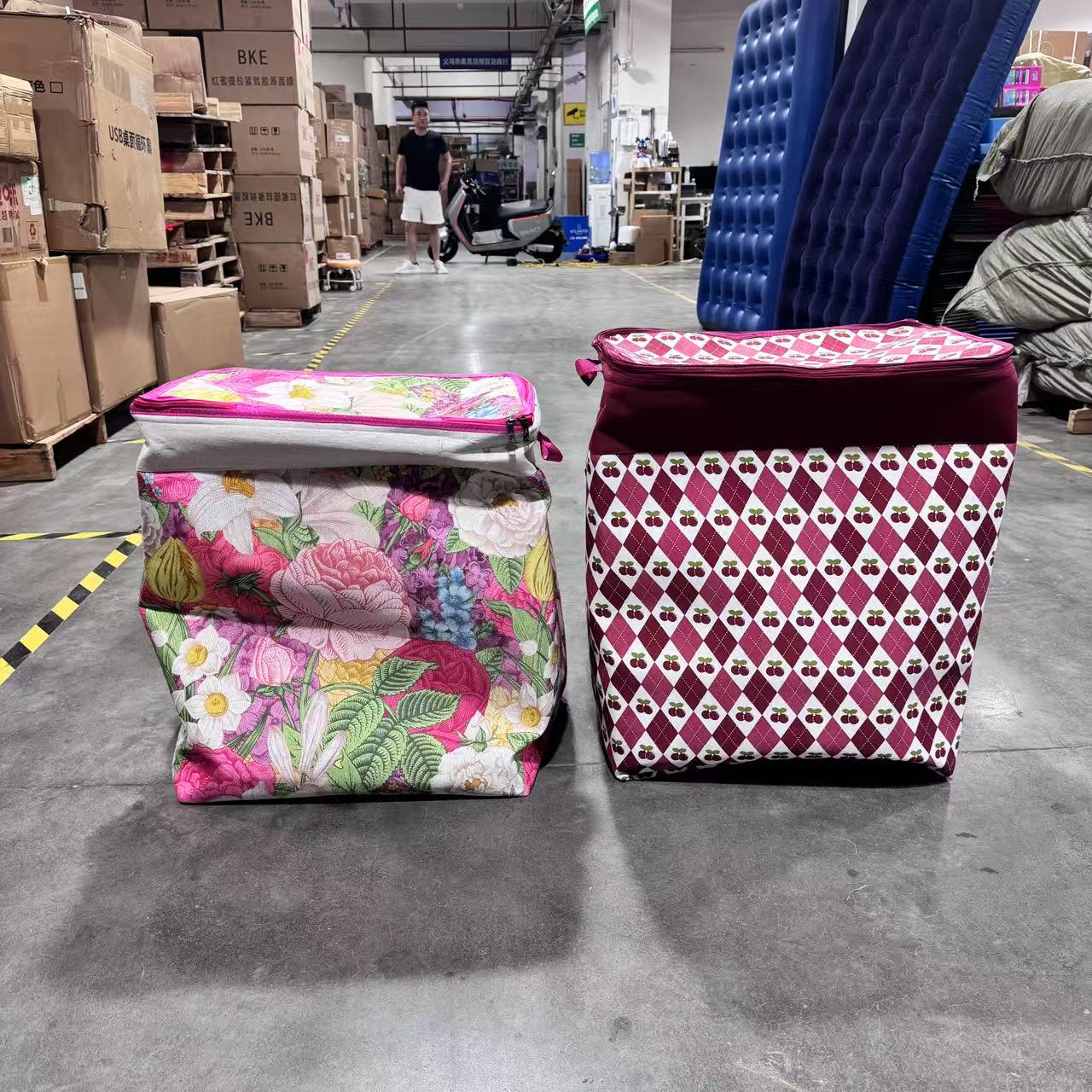 【高货品质】家用收纳袋衣物棉被收纳多款式多颜色耐用