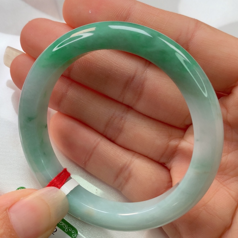 【闪购商品】翡翠手镯未镶嵌天然翡翠手镯