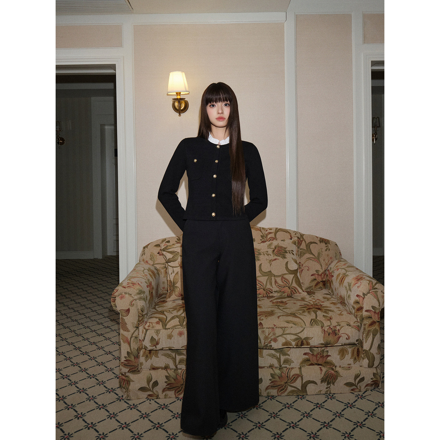 AVENEMENT拼接花边领针织外套开衫气质羊毛混纺圆领长袖上衣女冬