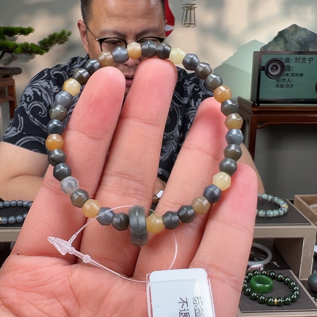 和田玉未镶嵌手链卡6mm楼兰