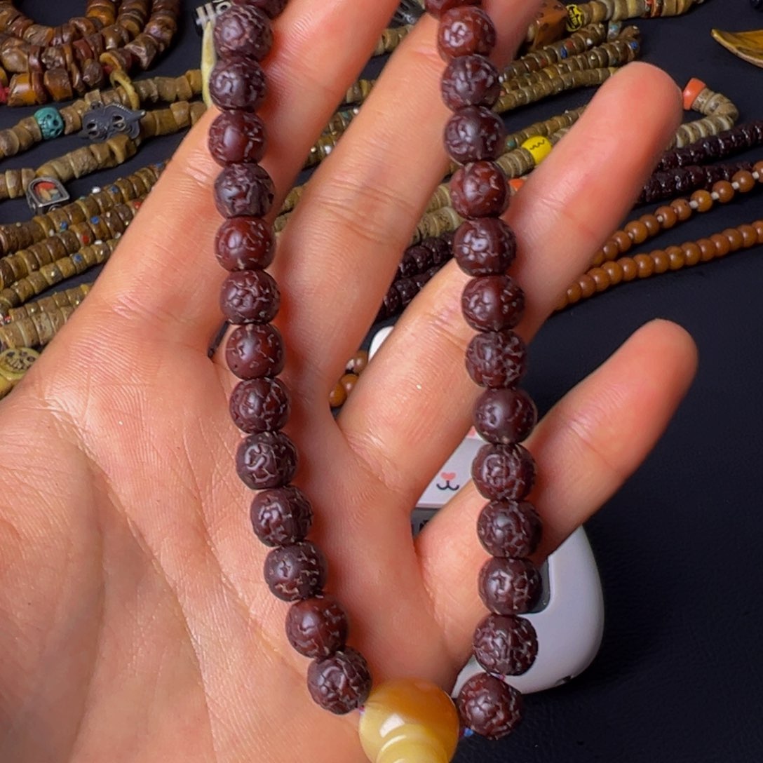 大果紫檀（缅甸花梨）好**?