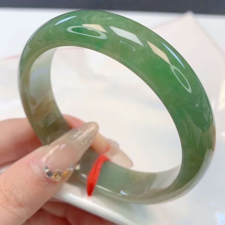 【闪购商品】翡翠手镯未镶嵌56圈