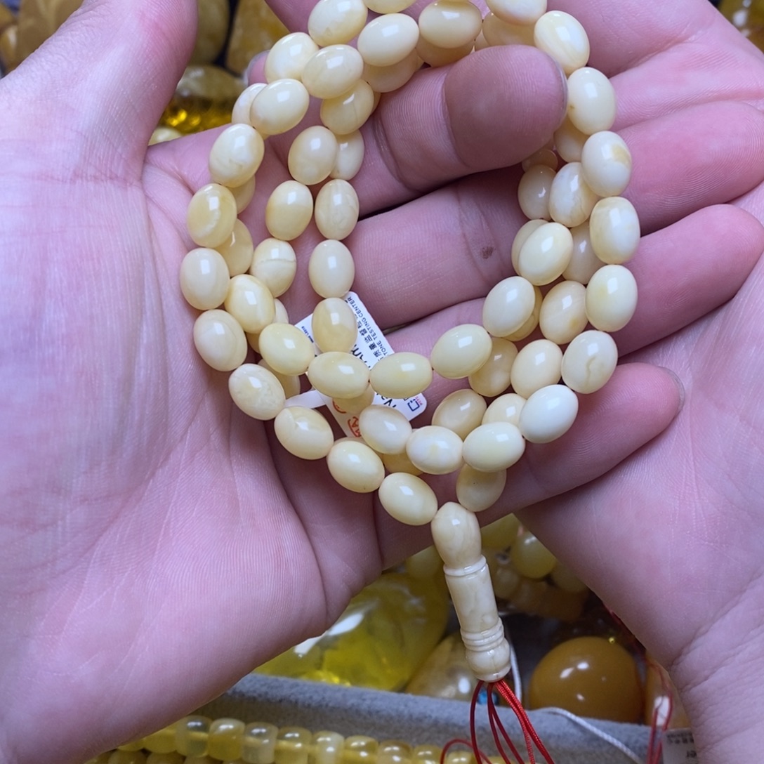 琥珀未镶嵌裸石蜜蜡