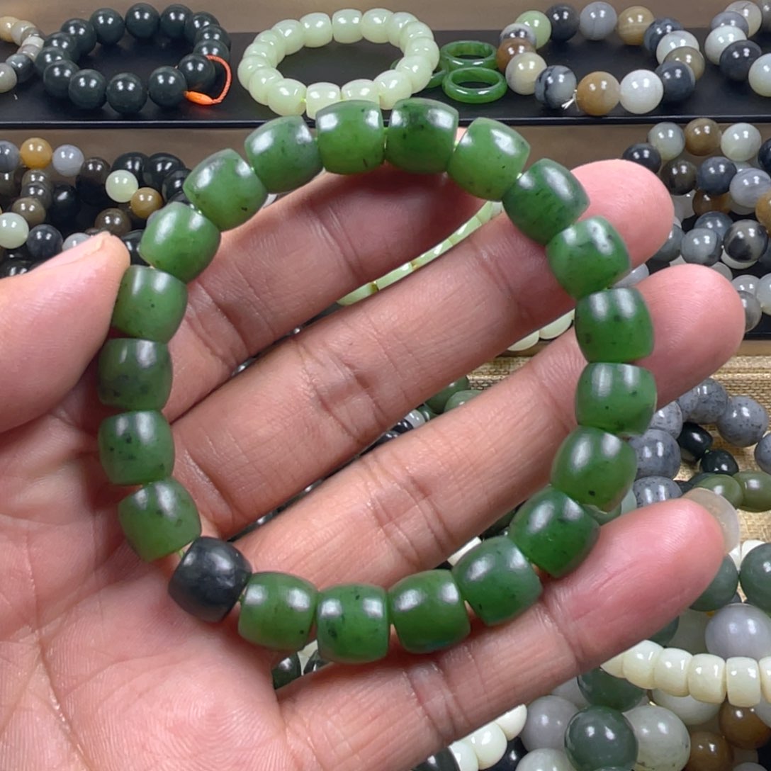 和田玉手串未镶嵌