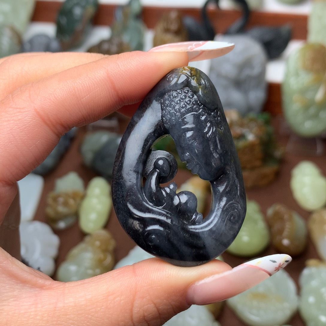 和田玉挂件未镶嵌