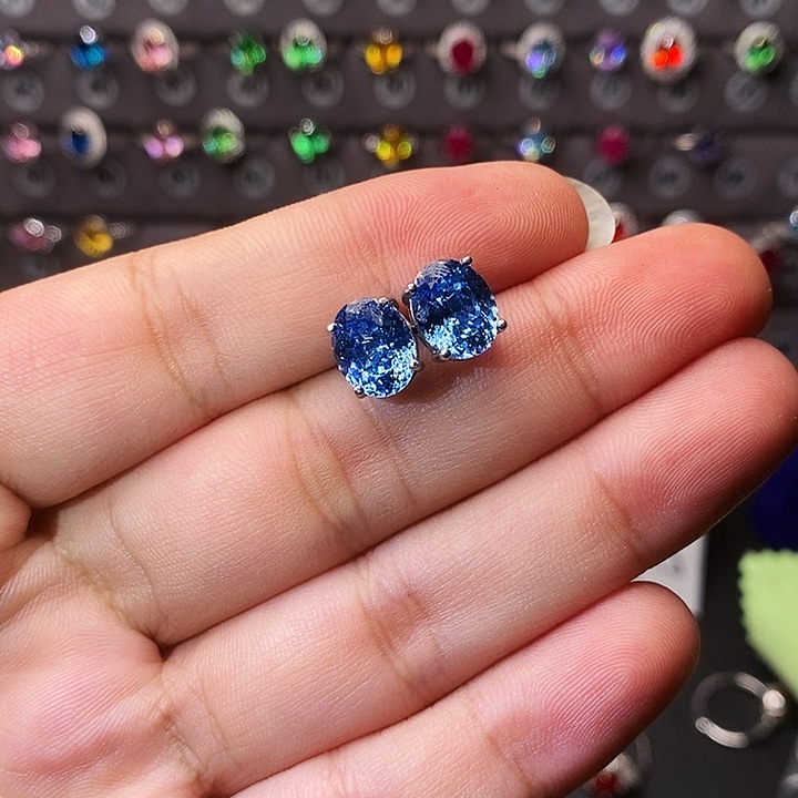 日***光银S925镶嵌耳坠海蓝宝石