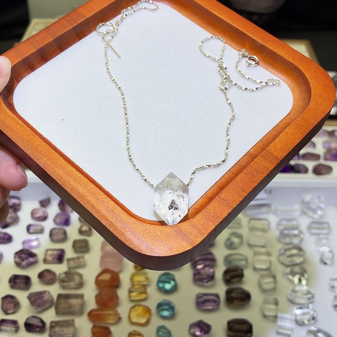 未镶嵌吊坠(不含链)水晶闪灵 双尖 打孔定制不退换