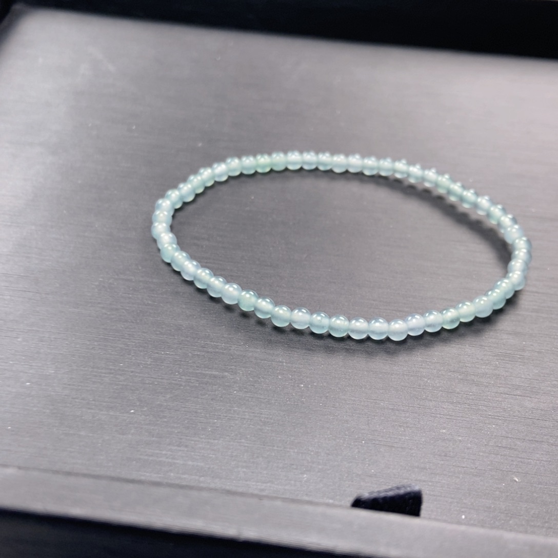 翡翠手链未镶嵌手链卡3.3