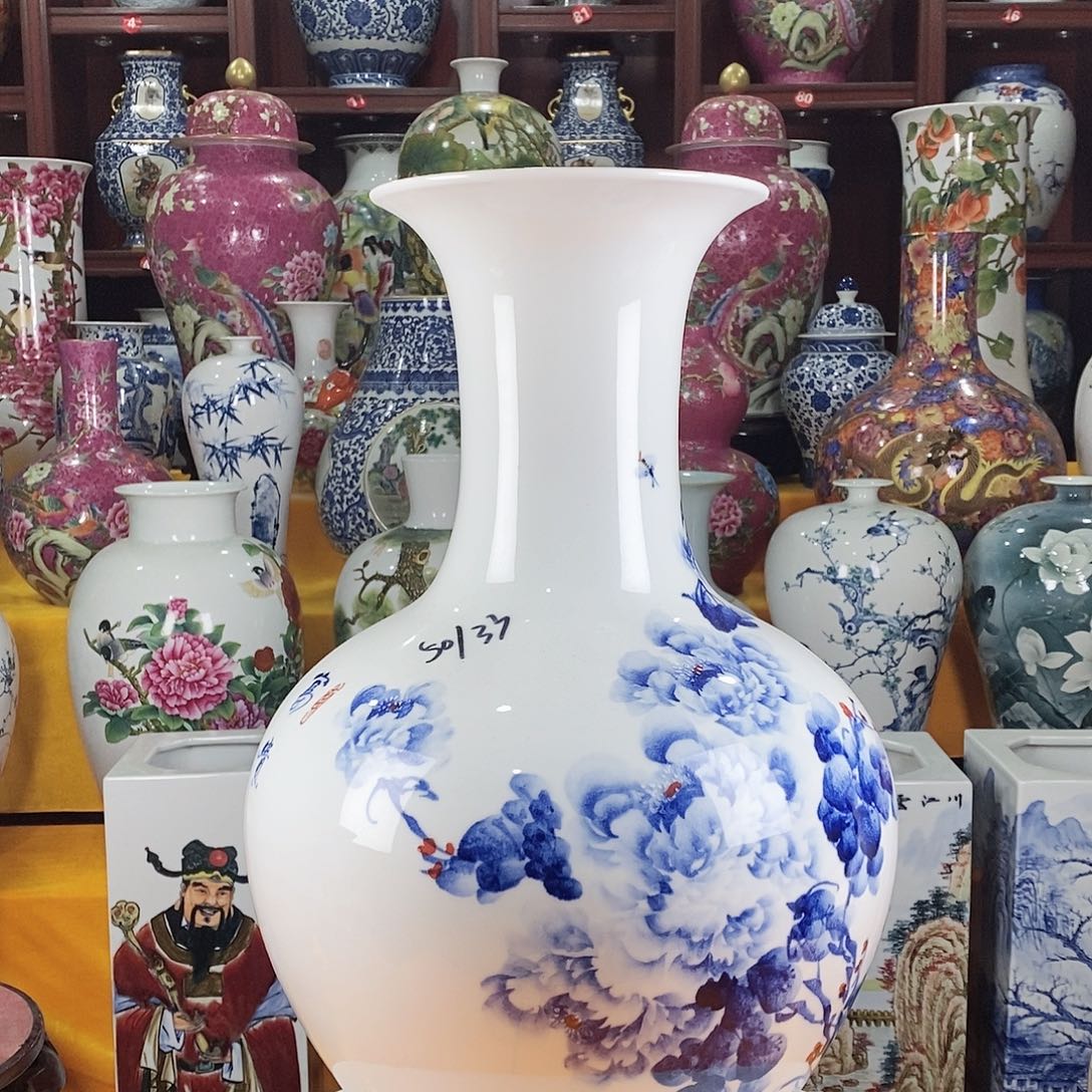 摆件景德镇陶瓷青花赏瓶