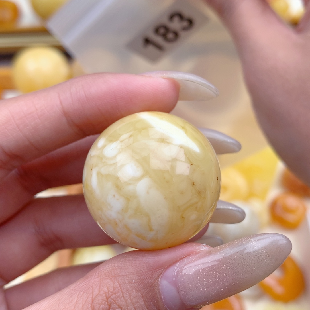 琥珀未镶嵌珠宝奇石30.2粉