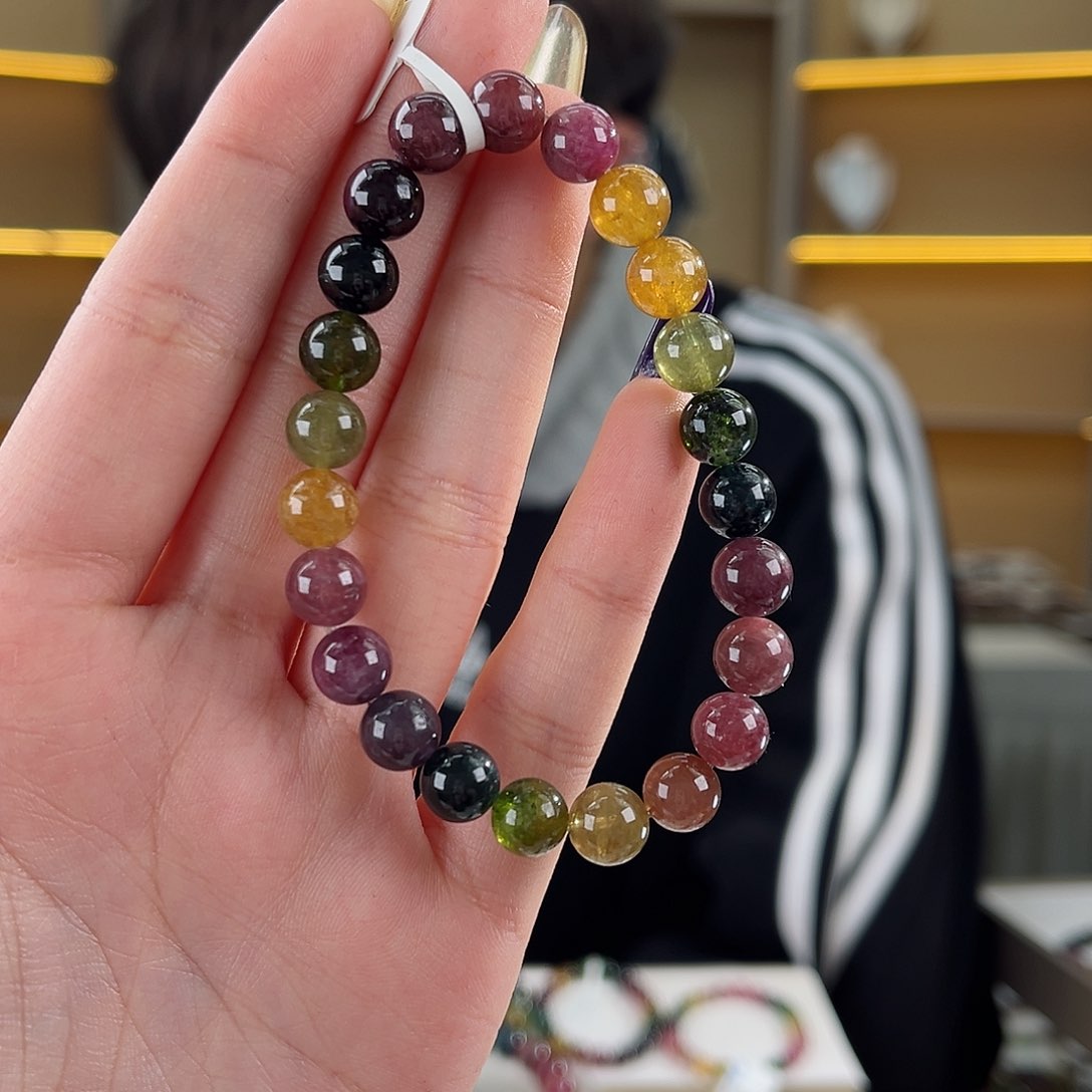 碧玺碧玺8mm（多样性发一件未镶嵌