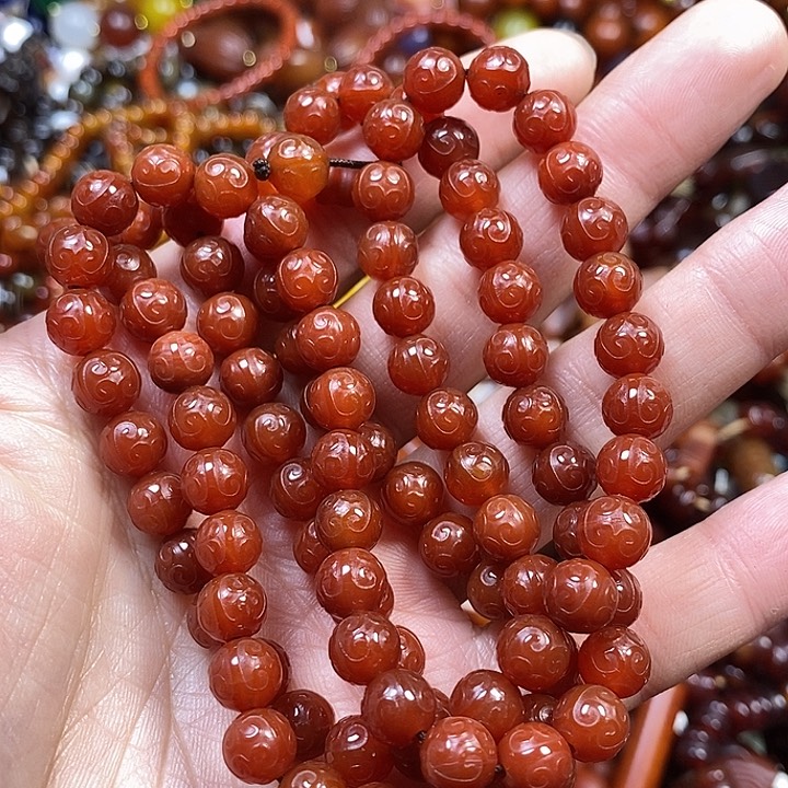 未镶嵌颈饰玛瑙/玉髓青*轩