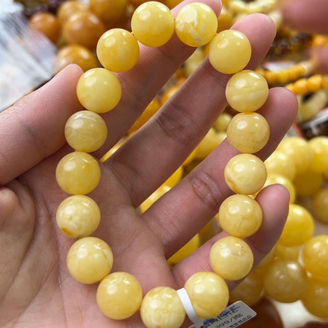 琥珀珠宝奇石未镶嵌