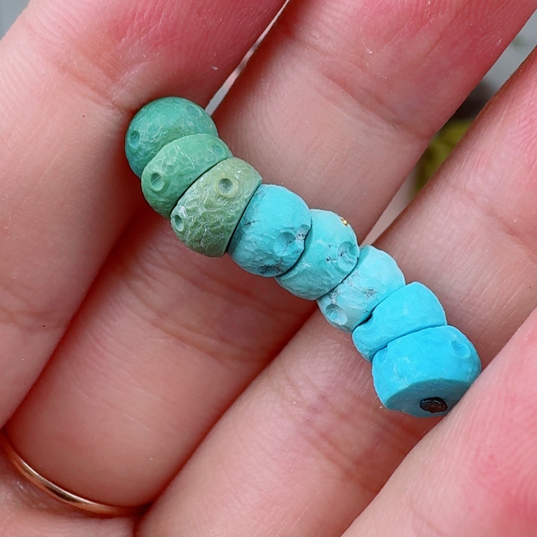 未镶嵌绿松石珠宝奇石