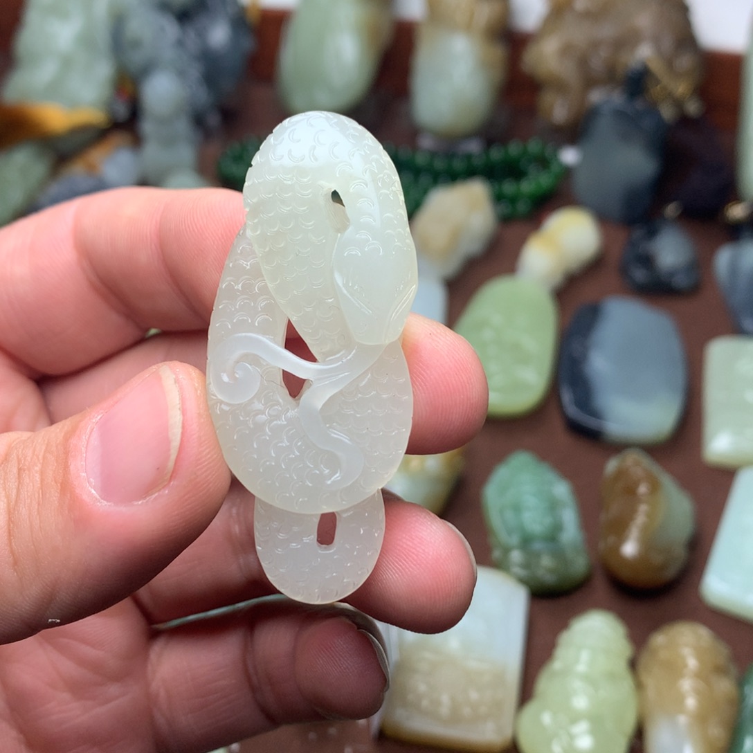 和田玉挂件未镶嵌